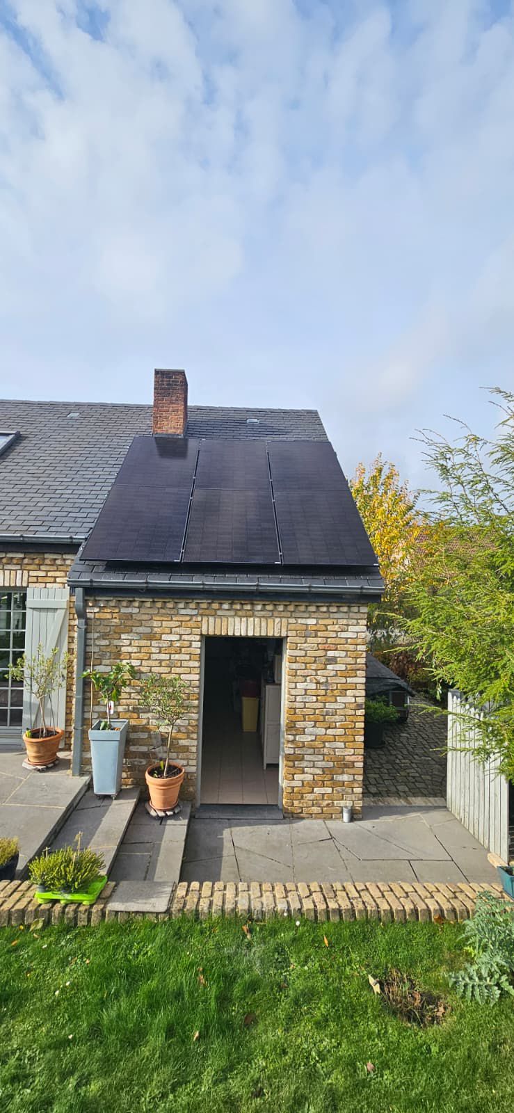 Réalisation panneaux solaires 2 — installation par un artisan certifié en Belgique